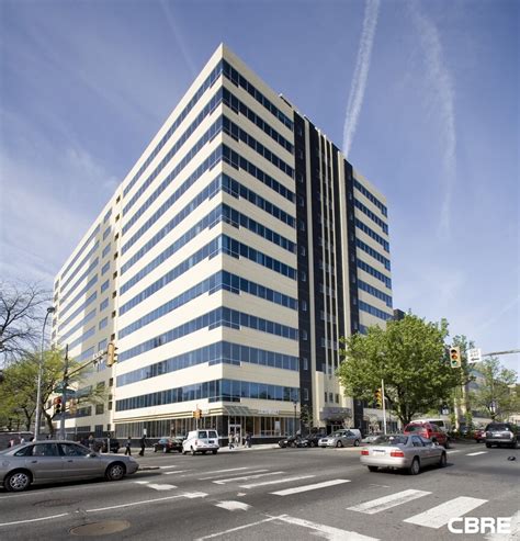 1500 Spring Garden St, Philadelphia, PA 19130 .